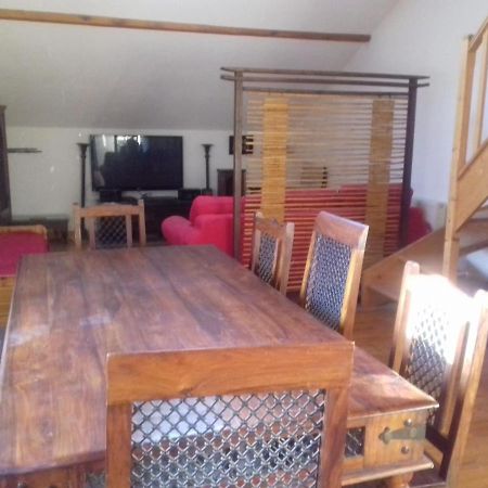 Appartement En Loft 50M2 Dans Maison Avec Chambre En Mezzanine Et Canapes Lits Dans Salon Saint-Pierre-de-Chartreuse Eksteriør billede