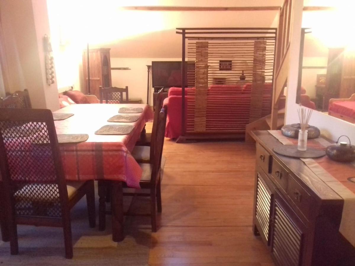 Appartement En Loft 50M2 Dans Maison Avec Chambre En Mezzanine Et Canapes Lits Dans Salon Saint-Pierre-de-Chartreuse Eksteriør billede