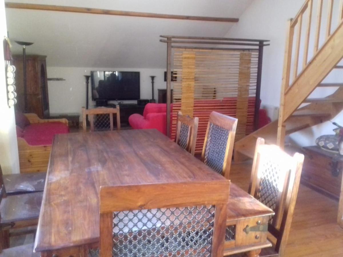 Appartement En Loft 50M2 Dans Maison Avec Chambre En Mezzanine Et Canapes Lits Dans Salon Saint-Pierre-de-Chartreuse Eksteriør billede